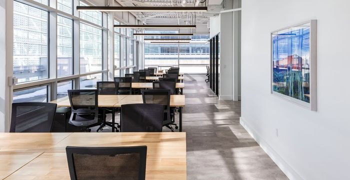 455 Rue Saint-antoine Ouest, Montreal - Image 2