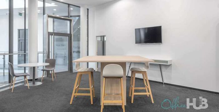 Le Palais, Vienna - Image 5