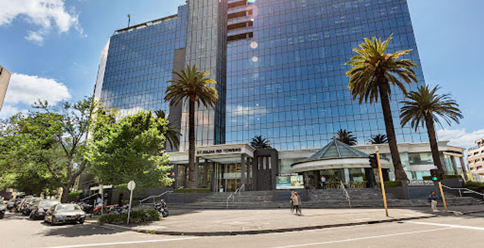 St Kilda Rd Towers - Image 5