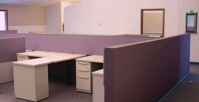 415 Chez Paree Dr, Hazelwood - Image 4