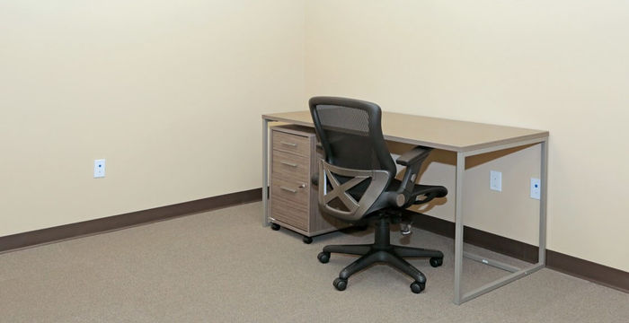 125 Michael Drive, Syosset - Image 3