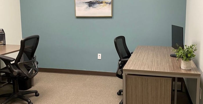 125 Michael Drive, Syosset - Image 3