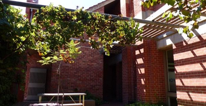 26 Liddiard, Hawthorn - Image 2