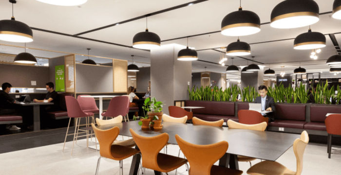 8 Queen's Road East, Wan Chai - Image 3