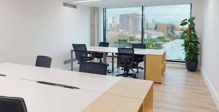 100 Bollo Lane, London - Image 2