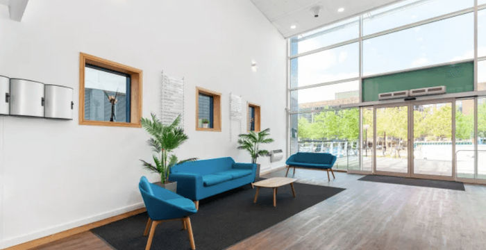 314 Midsummer Boulevard, Milton Keynes - Image 4