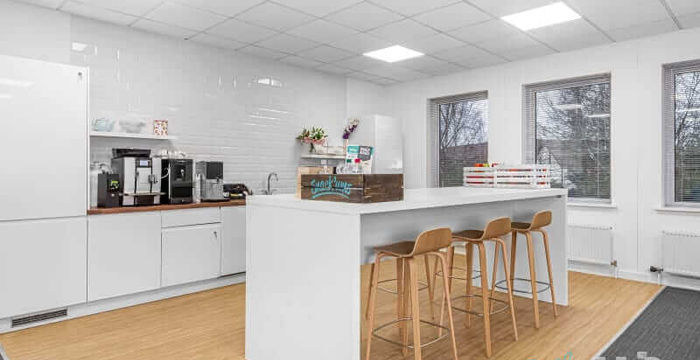 Brotherswood Court, Bristol - Image 4