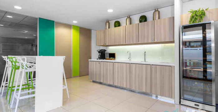 Willowbridge Centre Carl Cronje Drive, Cape Town - Image 4