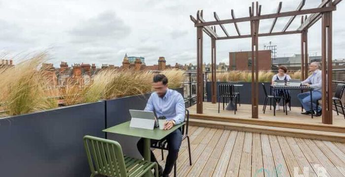 83 Baker Street, London - Image 2