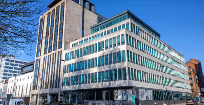 Grosvenor Square, Southampton - Image 4