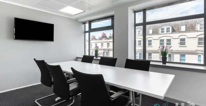 106 Queens Road, Brighton - Image 3