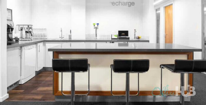 A355 Windsor Drive Beaconsfield Motorway Services Area M40 Junction 2, Beaconsfield - Image 3