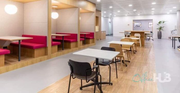 Building 3 Chiswick Park - Image 5