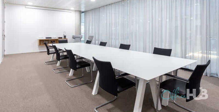 Building 3 Chiswick Park - Image 4