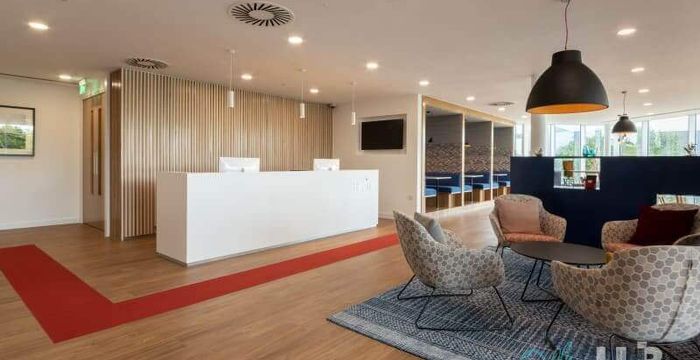 Wharfedale Road, Wokingham - Image 3