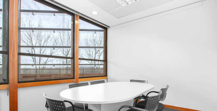 6-9 The Square, Uxbridge - Image 5