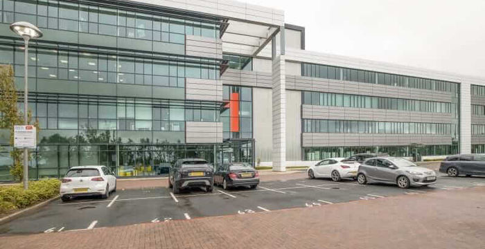 2 Parklands Way, North Lanarkshire - Image 4