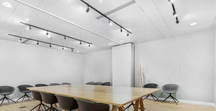 84 Wood Lane, White City - Image 5