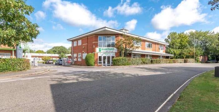 Waterbury Drive, Waterlooville - Image 3