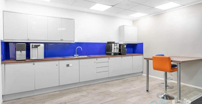 Imperial Place - Image 3