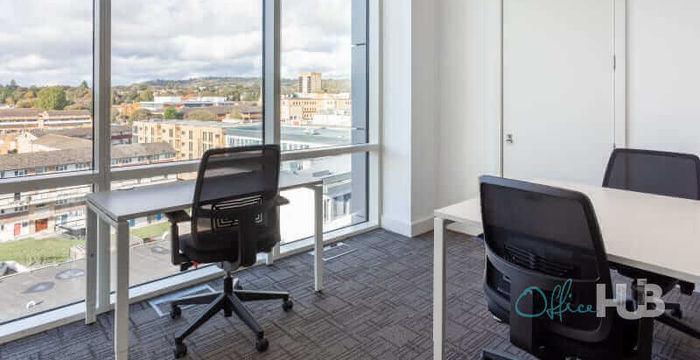 62 High Street, Redhill - Image 3