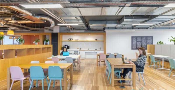 2 Lakeside Drive, London - Image 5