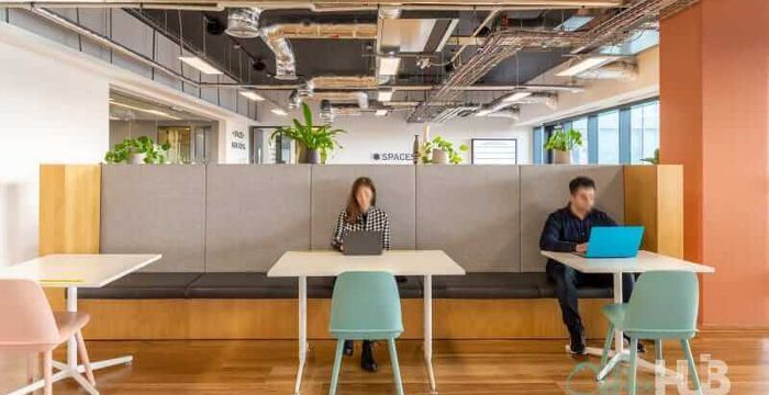 2 Lakeside Drive, London - Image 5