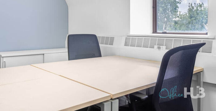 Worthing Road, Horsham - Image 4