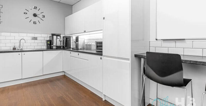 The Broadway, Amersham - Image 4