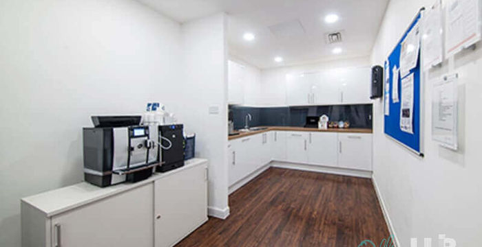 2 Victoria Square, St Albans - Image 5