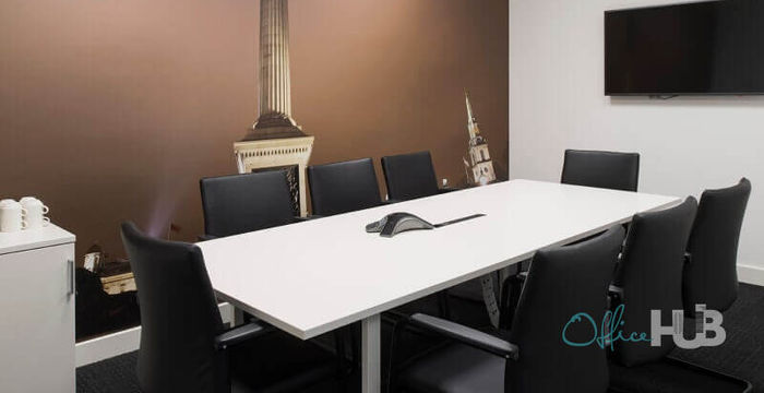 Heathrow Airport, Hounslow - Image 4