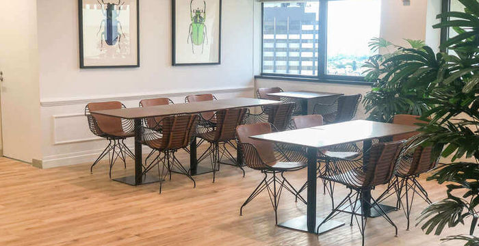 127 Creek Street, Brisbane - Image 2