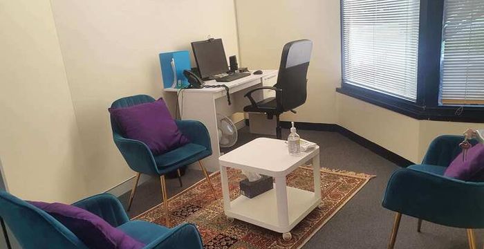 11 Cleveland Street, Greenslopes - Image 2