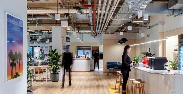 8 Devonshire Square, Spitalfields - Image 2