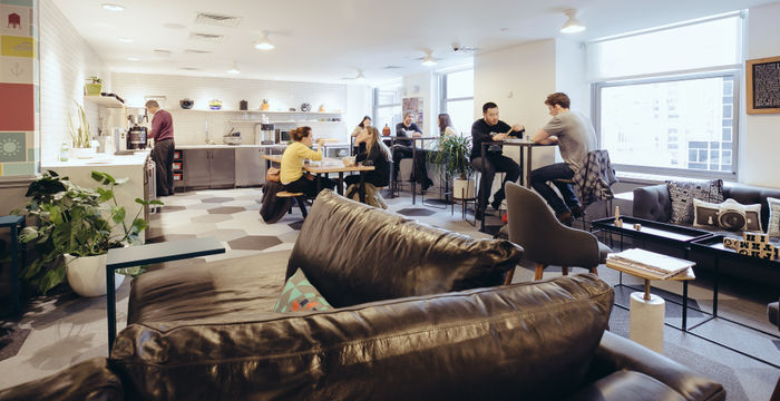 205 E 42nd St, New York - Image 2