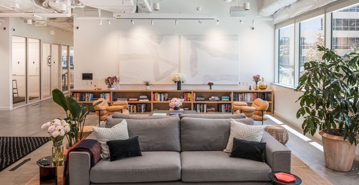 21255 Burbank Boulevard, Los Angeles - Image 5