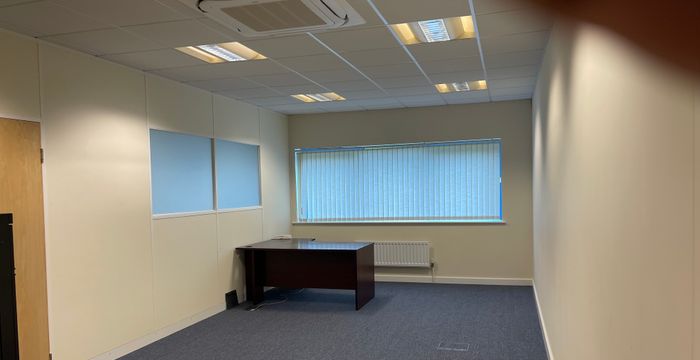 2 Whittle Court, Knowlhill Milton Keynes - Image 3