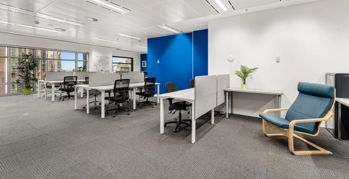 120 Collins - Image 4