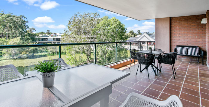 34 Glenferrie Drive- Hatch, Robina - Image 5