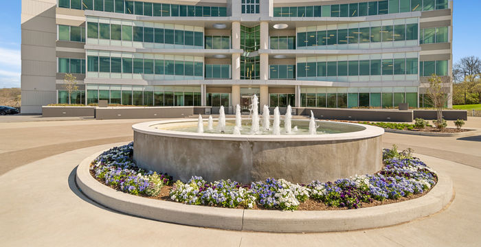 10 Burton Hills Blvd, Nashville - Image 2