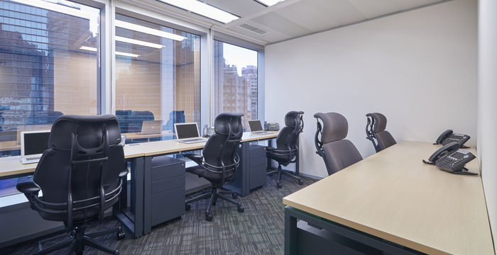 136 Des Voeux Road Central Central, Hong Kong Island - Image 2