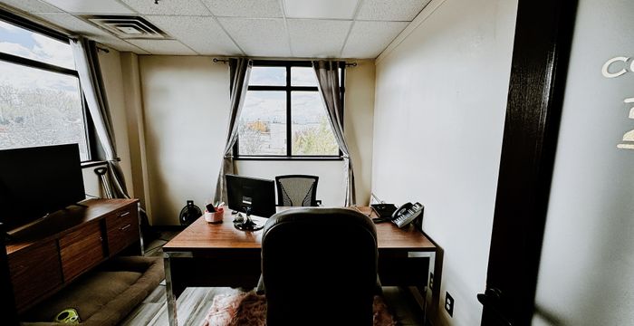 13854 Lakeside Circle, Sterling Heights - Image 2