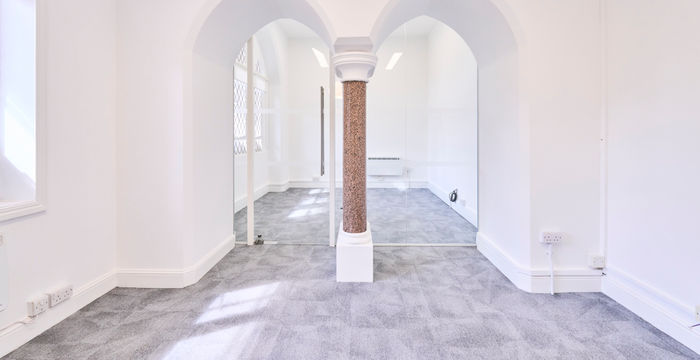 262a Fulham Rd, London - Image 2