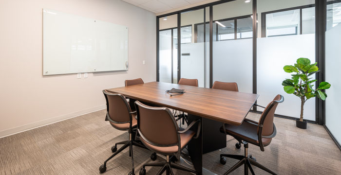 2801 E Camelback Rd, Phoenix - Image 3