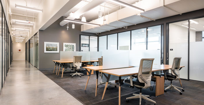 2801 E Camelback Rd, Phoenix - Image 2