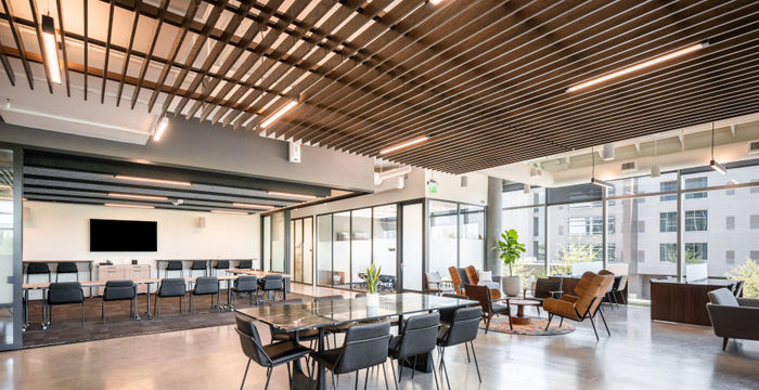 2801 E Camelback Rd, Phoenix - Image 4