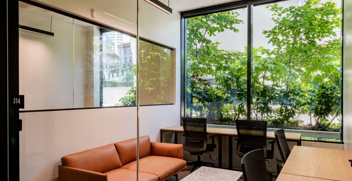 400 University St 400 University St, Seattle - Image 2