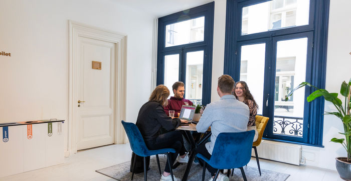 21e Prins Hendrikkade, Amsterdam - Image 2