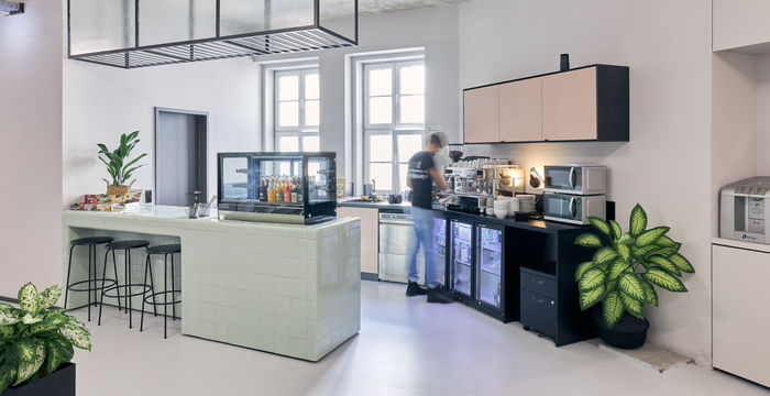 51 Gerichtstrasse, Wedding - Image 5