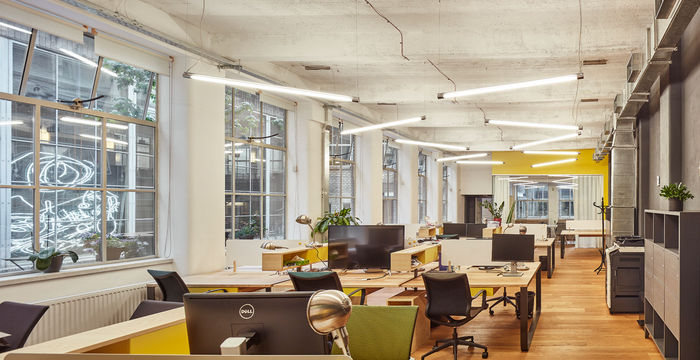 931/8 Salvátorská, Staré Město - Image 2